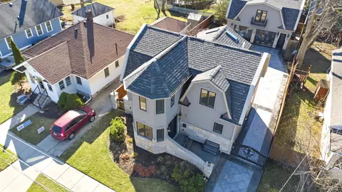 View/Area - 1020 Hill Ave, Elgin, IL 60120 photo 1 of 6