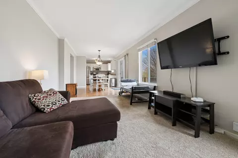 Living - 717 Deames St, Plano, IL 60545 photo 1 of 2