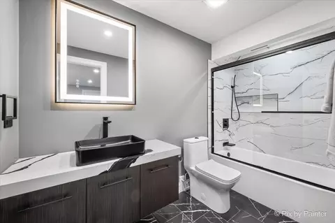 Bath - Undisclosed, Chicago, IL 60656 photo 1 of 1