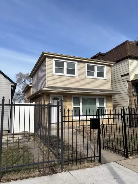 2150 E 93rd St, Chicago, IL 60617