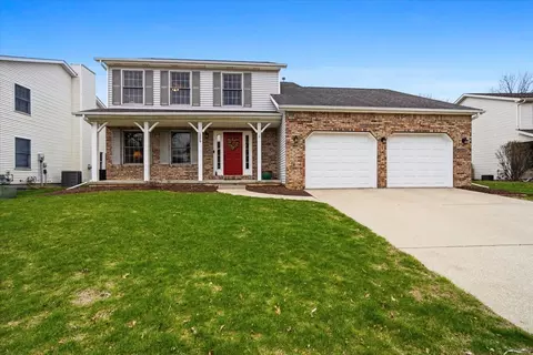 1209 Hanson Dr, Normal, IL 61761