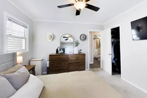 Bedroom - 315 S Morgan Ave, Wheaton, IL 60187 photo 3 of 5