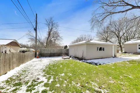 Exterior - 315 S Morgan Ave, Wheaton, IL 60187 photo 6 of 6