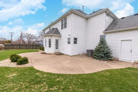 Exterior - 3 Jill Ct, Bloomington, IL 61701 photo 7 of 8