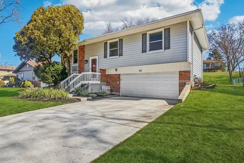 316 Bedford Rd, Bolingbrook, IL 60440