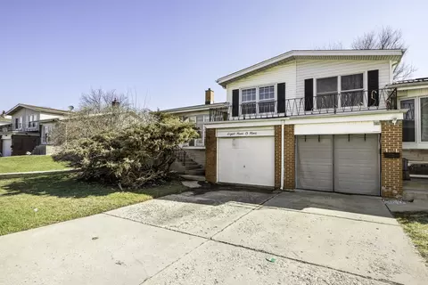 Other - 8909 Robin Dr, Des Plaines, IL 60016 photo 1 of 4