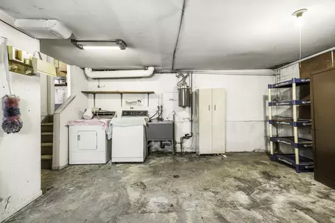 Other - 8909 Robin Dr, Des Plaines, IL 60016 photo 2 of 4