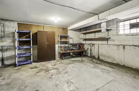 Other - 8909 Robin Dr, Des Plaines, IL 60016 photo 3 of 4