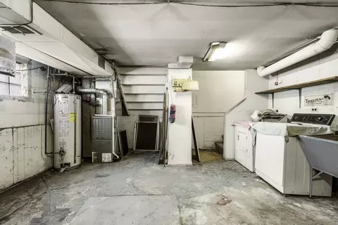 Other - 8909 Robin Dr, Des Plaines, IL 60016 photo 4 of 4