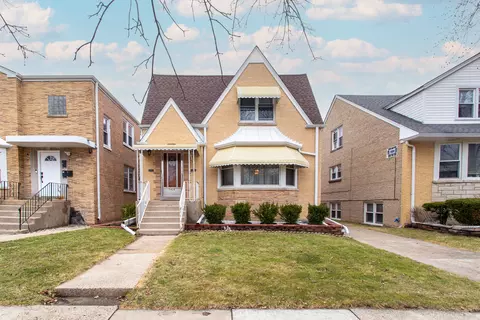 5428 W Sunnyside Ave, Chicago, IL 60630