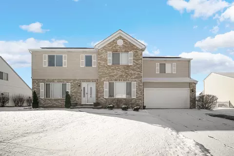 504 Pheasant Chase Dr, Bolingbrook, IL 60490