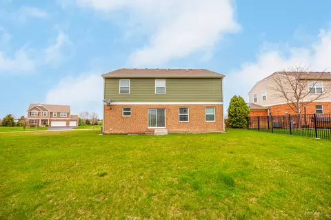 Exterior - 1978 Stapleton Rd, New Lenox, IL 60451 photo 6 of 9