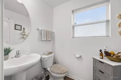 Entry Way - 1978 Stapleton Rd, New Lenox, IL 60451 photo 1 of 6
