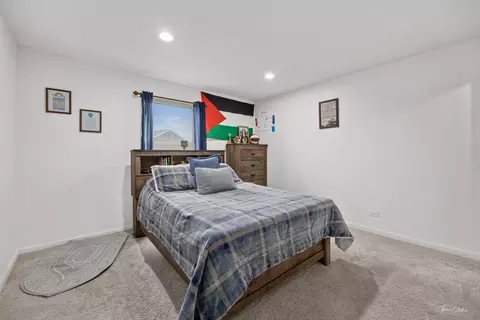 Bedroom - 1978 Stapleton Rd, New Lenox, IL 60451 photo 3 of 4