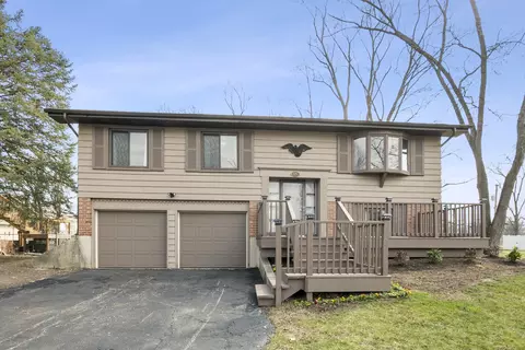 2 S121 Ivy Ln, Lombard, IL 60148