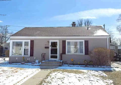 2035 Fargo Ave, Des Plaines, IL 60018