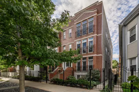 1942 N Francisco Ave #3N, Chicago, IL 60647