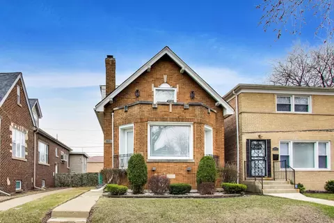 7955 S Blackstone Ave, Chicago, IL 60619