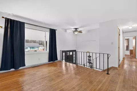 Living - 3915 Maple Ave, Mchenry, IL 60050 photo 2 of 4