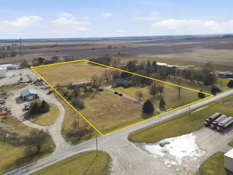 11261 W Kennedy Rd, Peotone, IL 60468