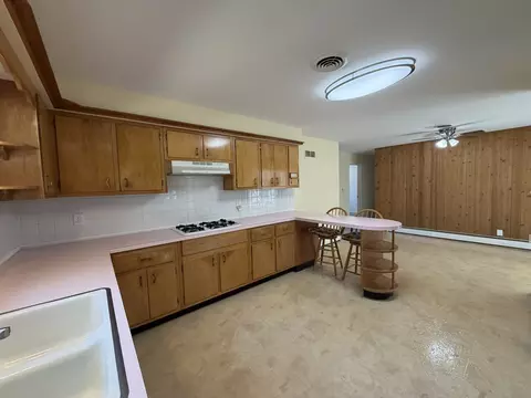 Kitchen - 301 Oakdale Ave, Normal, IL 61761 photo 1 of 4
