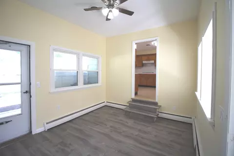 Living - 301 Oakdale Ave, Normal, IL 61761 photo 3 of 4