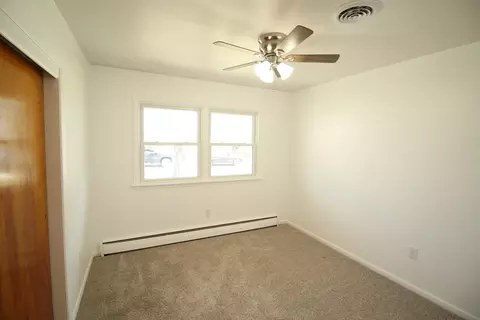 Bedroom - 301 Oakdale Ave, Normal, IL 61761 photo 2 of 3