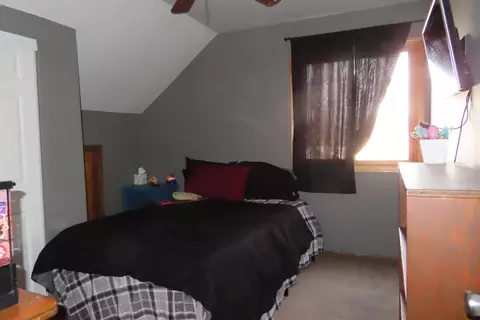 Bedroom - 509 Silbury Ct, Mchenry, IL 60050 photo 3 of 4
