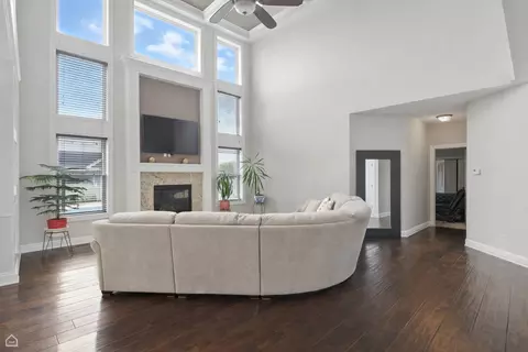 Living - 9875 Aster Cv, Saint John, IN 46373 photo 1 of 3