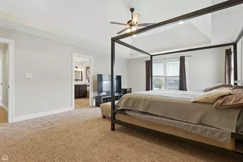 Bedroom - 9875 Aster Cv, Saint John, IN 46373 photo 2 of 4
