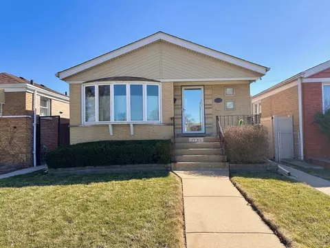 7733 S Sawyer Ave, Chicago, IL 60652