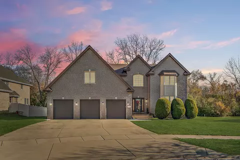18309 Carrington Dr, Hazel Crest, IL 60429
