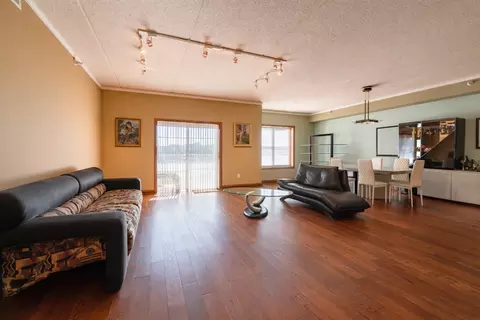 Living - 153 Pointe Dr #201, Northbrook, IL 60062 photo 1 of 3