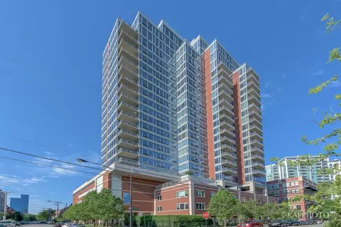 1600 S Prairie Ave #2309, Chicago, IL 60616
