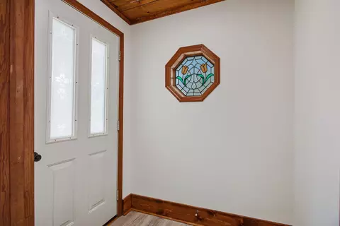 Entry Way - 214 E William St, Monticello, IL 61856 photo 1 of 3