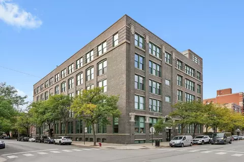 1327 W Washington Blvd #106, Chicago, IL 60607