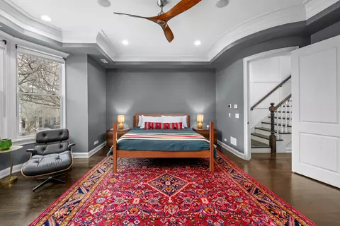 Bedroom - 41 Elm St, Chicago, IL 60611 photo 1 of 6