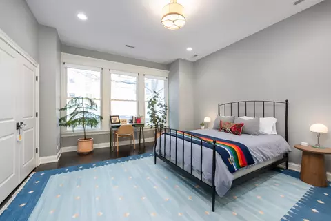 Bedroom - 41 Elm St, Chicago, IL 60611 photo 4 of 6