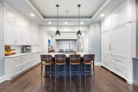 Kitchen - 41 Elm St, Chicago, IL 60611 photo 1 of 5