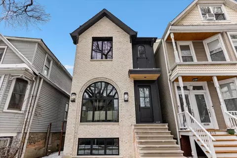 1912 W School St, Chicago, IL 60657