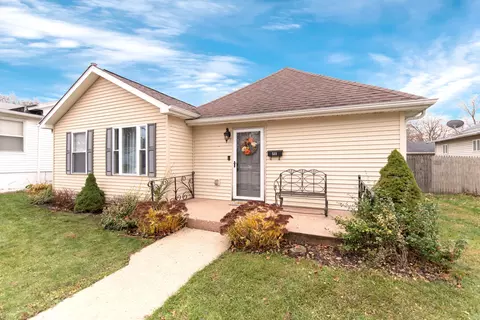 511 Armstrong St, Morris, IL 60450