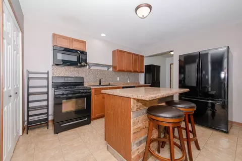 Kitchen - 511 Armstrong St, Morris, IL 60450 photo 1 of 3
