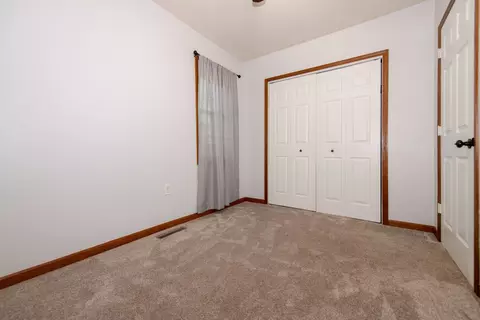 Bedroom - 511 Armstrong St, Morris, IL 60450 photo 4 of 8