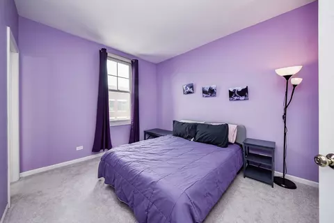 Bedroom - 153 Dawson Dr, Elgin, IL 60120 photo 3 of 3