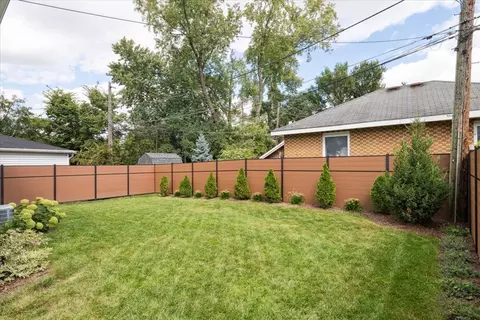 571 Byrd Rd, Riverside, IL 60546 photo 25