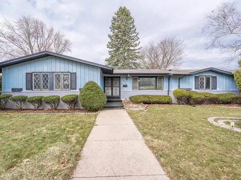 2508 Gabriel Ave, Zion, IL 60099