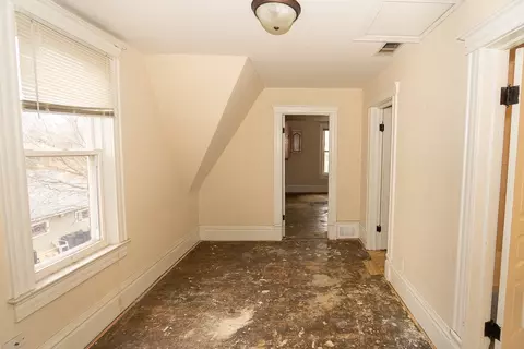 Entry Way - 253 Mcclure Ave, Elgin, IL 60123 photo 1 of 1