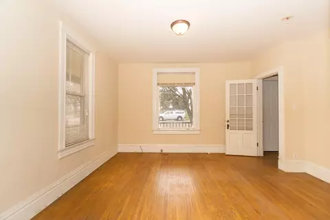 Living - 253 Mcclure Ave, Elgin, IL 60123 photo 2 of 3