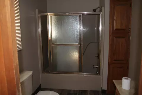 Bath - 120 S 12th St, Herrin, IL 62948 photo 2 of 2