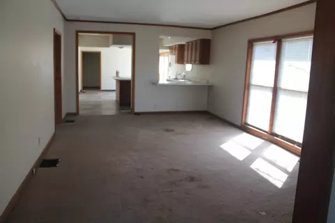 Living - 120 S 12th St, Herrin, IL 62948 photo 1 of 3
